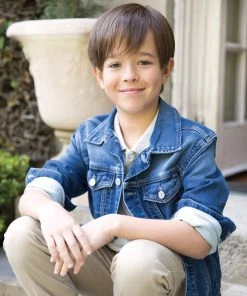 Logan | Kids Lace Front & Monofilament Top Synthetic Wig By Amore 9 Logan | Kids Lace Front & Monofilament Top Synthetic Wig By Amore