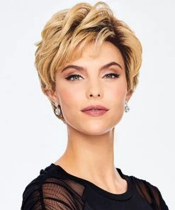 Chic Wavy | Synthetic Wig By Hairdo